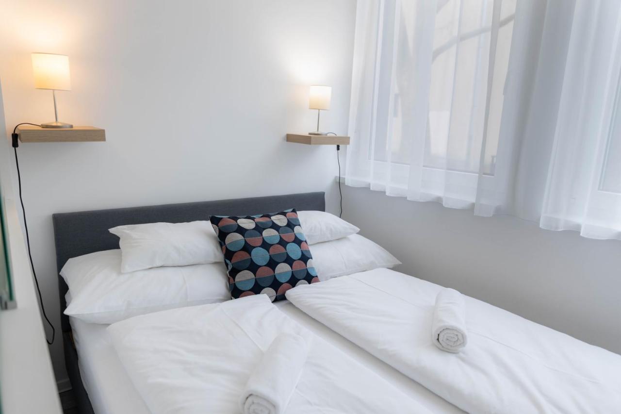 Roomstore Apartahotel *