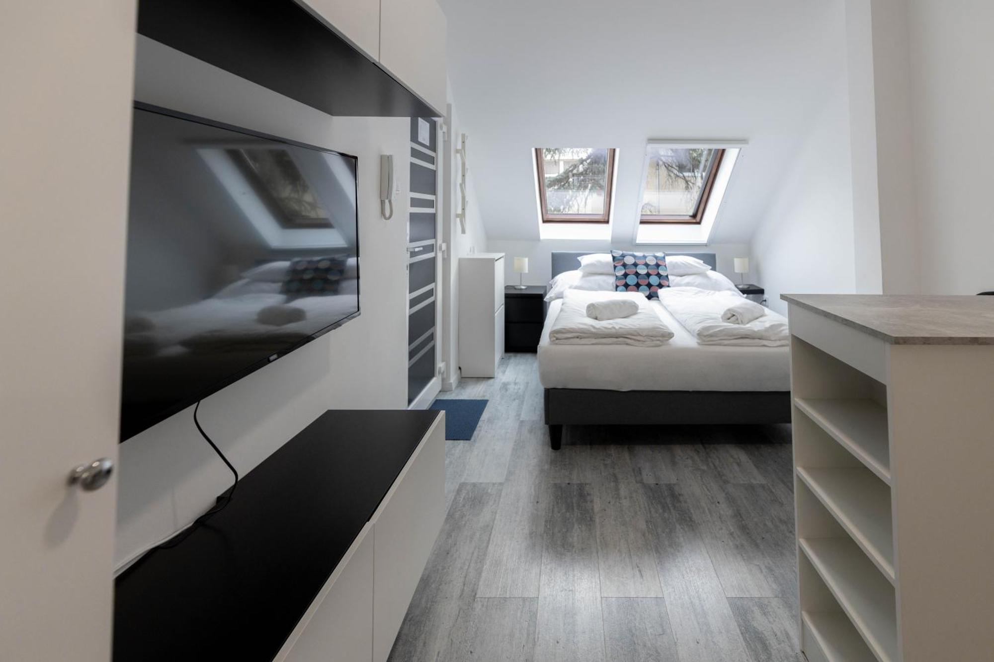 Roomstore Eger